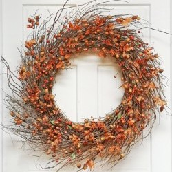 34IN ACORN WREATH